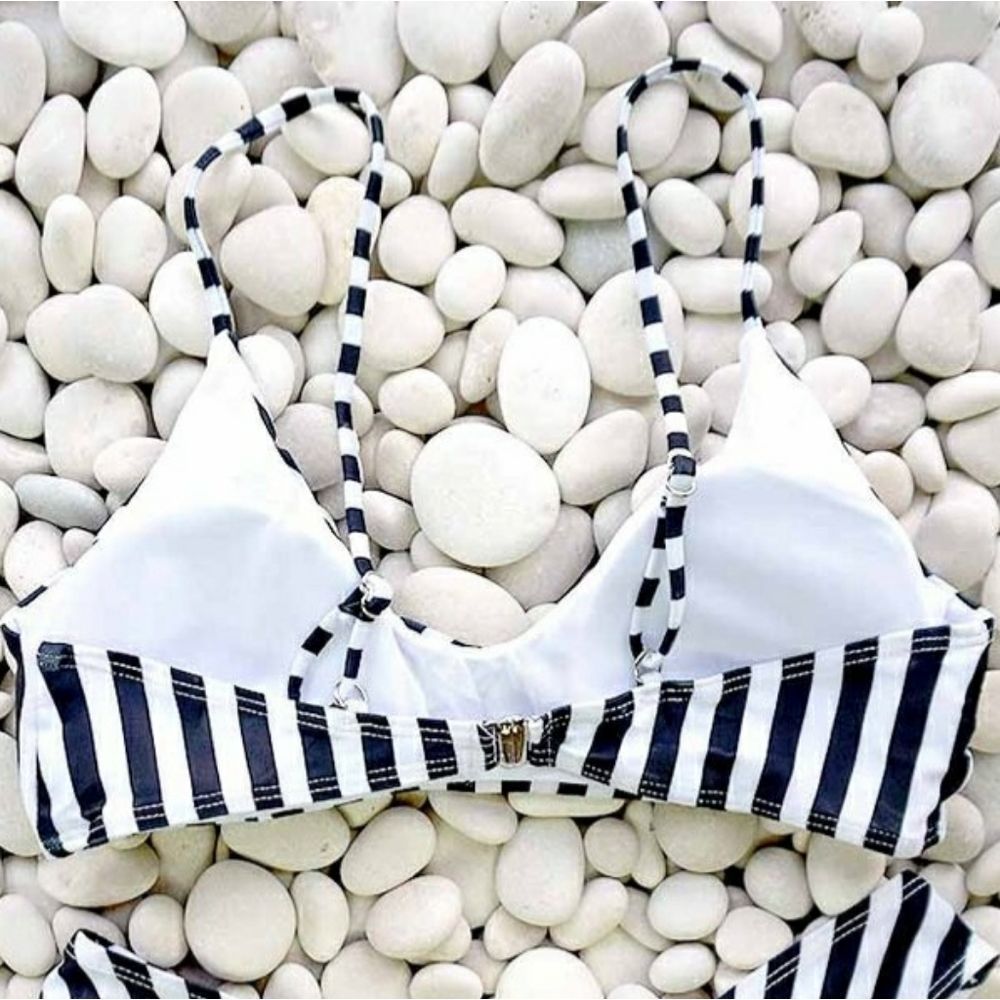 Striped Cheeky Bikini Set - Picture 10 of 12